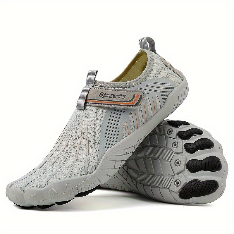 Men's Waterproof Striped Hiking Shoes Breathable Fabric Low Top Outdoor Casual