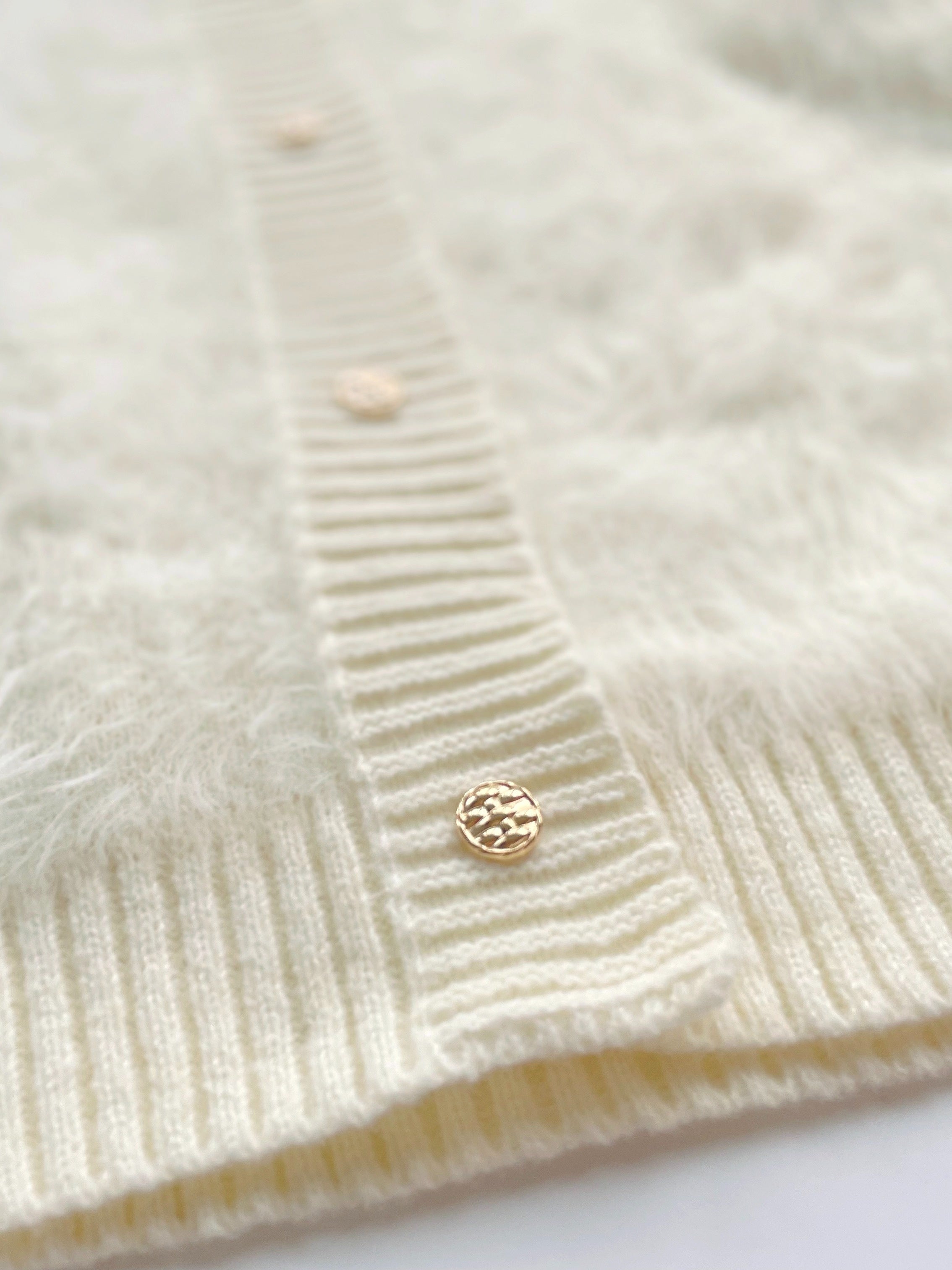 Cárdigan de felpa de talla grande con botones en el frente y manga larga para mujer