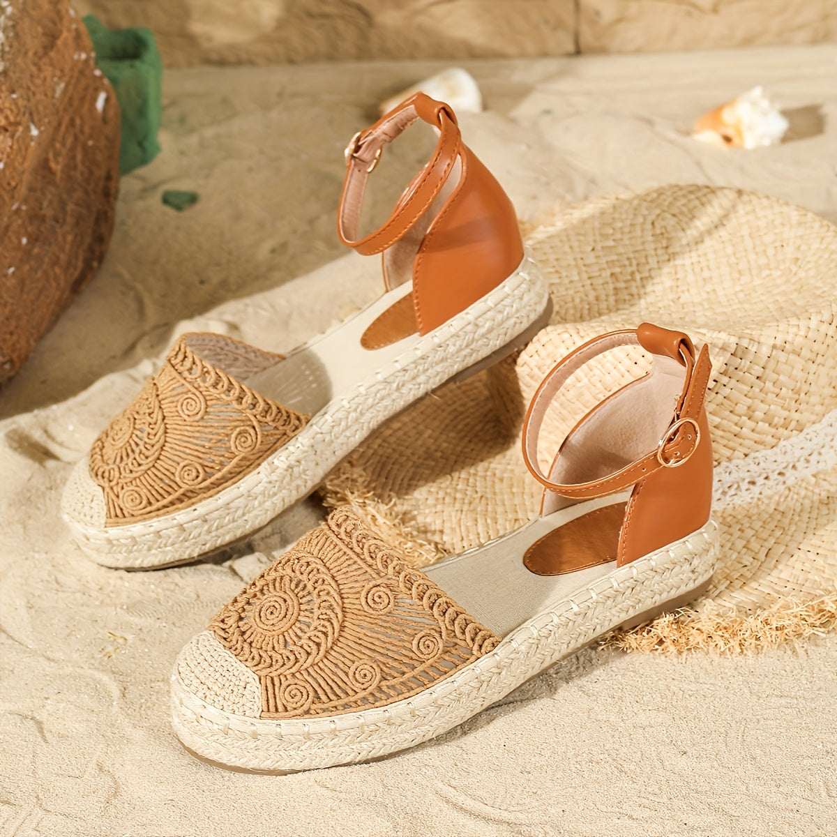Women's Summer Woven Fabric Open-Toe Flat Sandals for Beach and Casual Wear