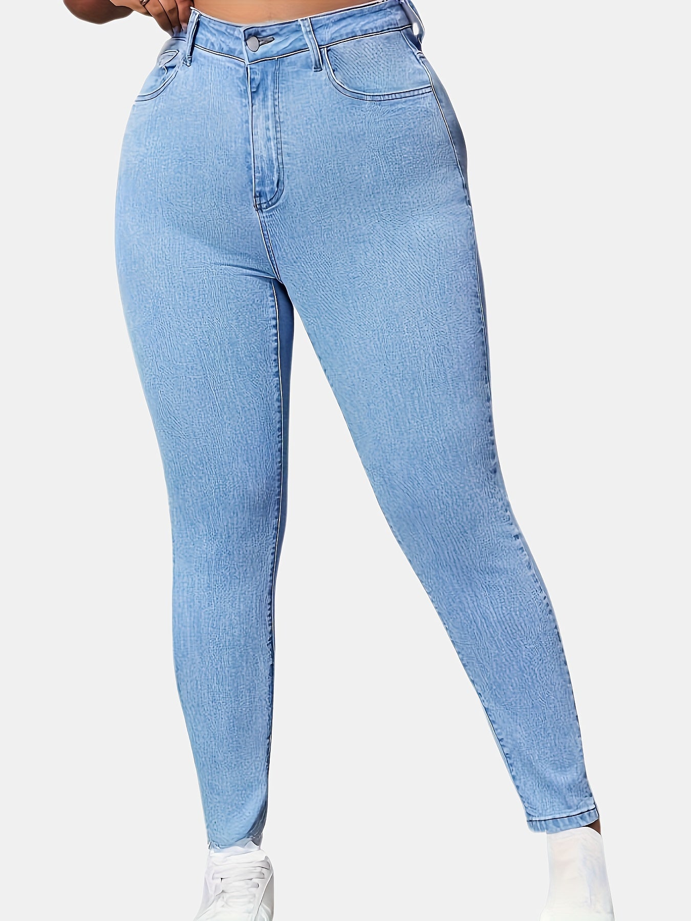 Women's Plus Size Light Blue High-Waist Stretch Straight-Leg Jeans