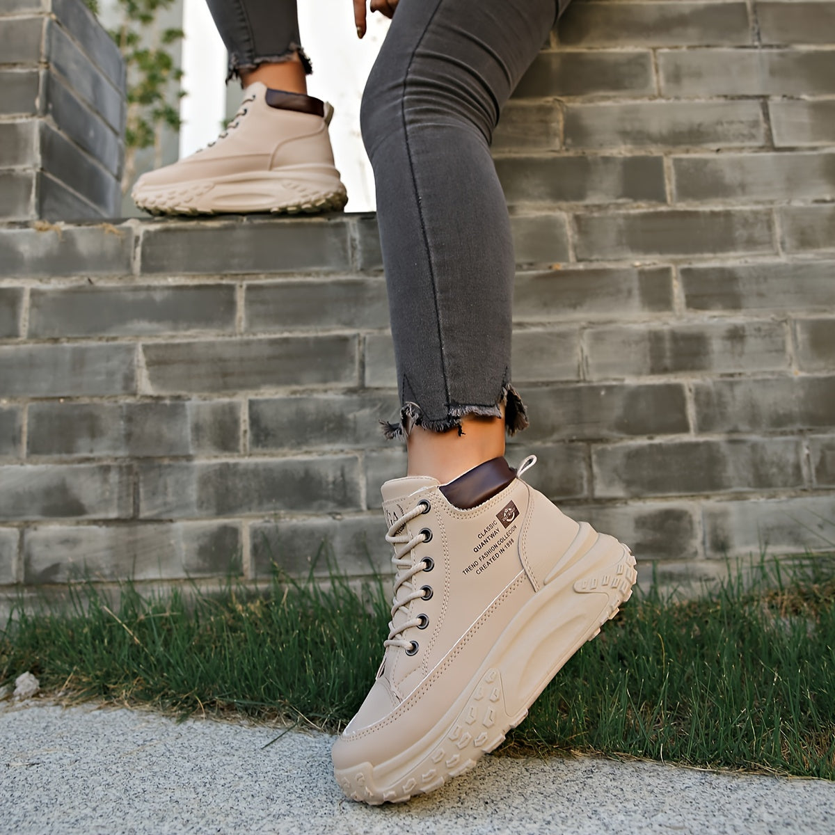 Women's Non-Slip Casual Leather Sports Boots for Autumn Winter