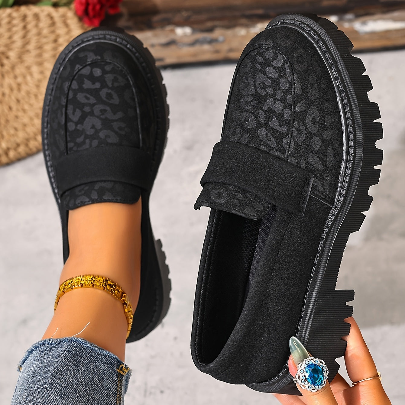 Women Leopard Print Loafers Thick Sole Comfortable Slip-On Shoes