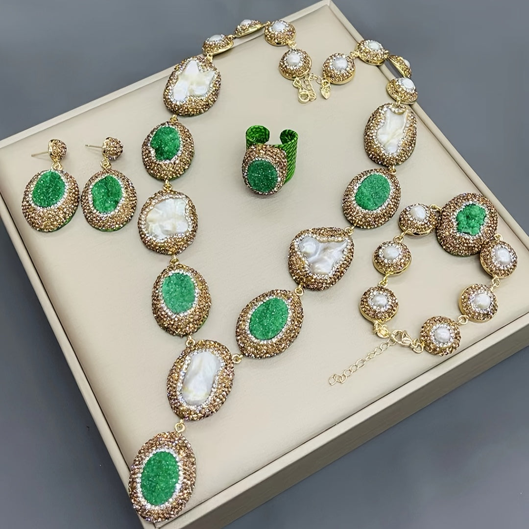 Набор подарков для женщин в винтажном богемном стиле, включающий 1 пару висячих серег, 1 ожерелье, 1 кольцо и 1 браслет, все изготовлены из алюминиевого сплава и украшены пресноводными жемчугами.