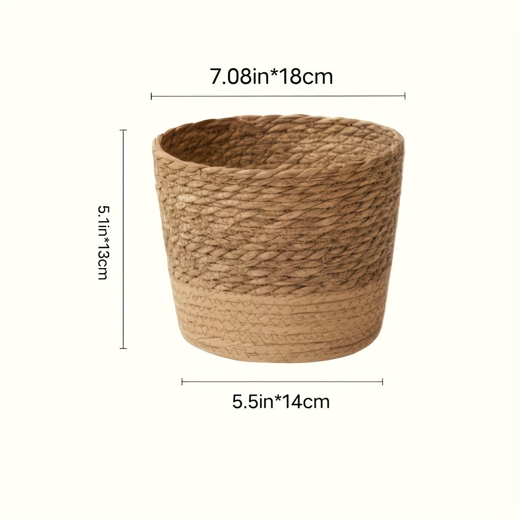 Handwoven Seagrass Planter Pot Indoor Home Decor with Plaid Accessory