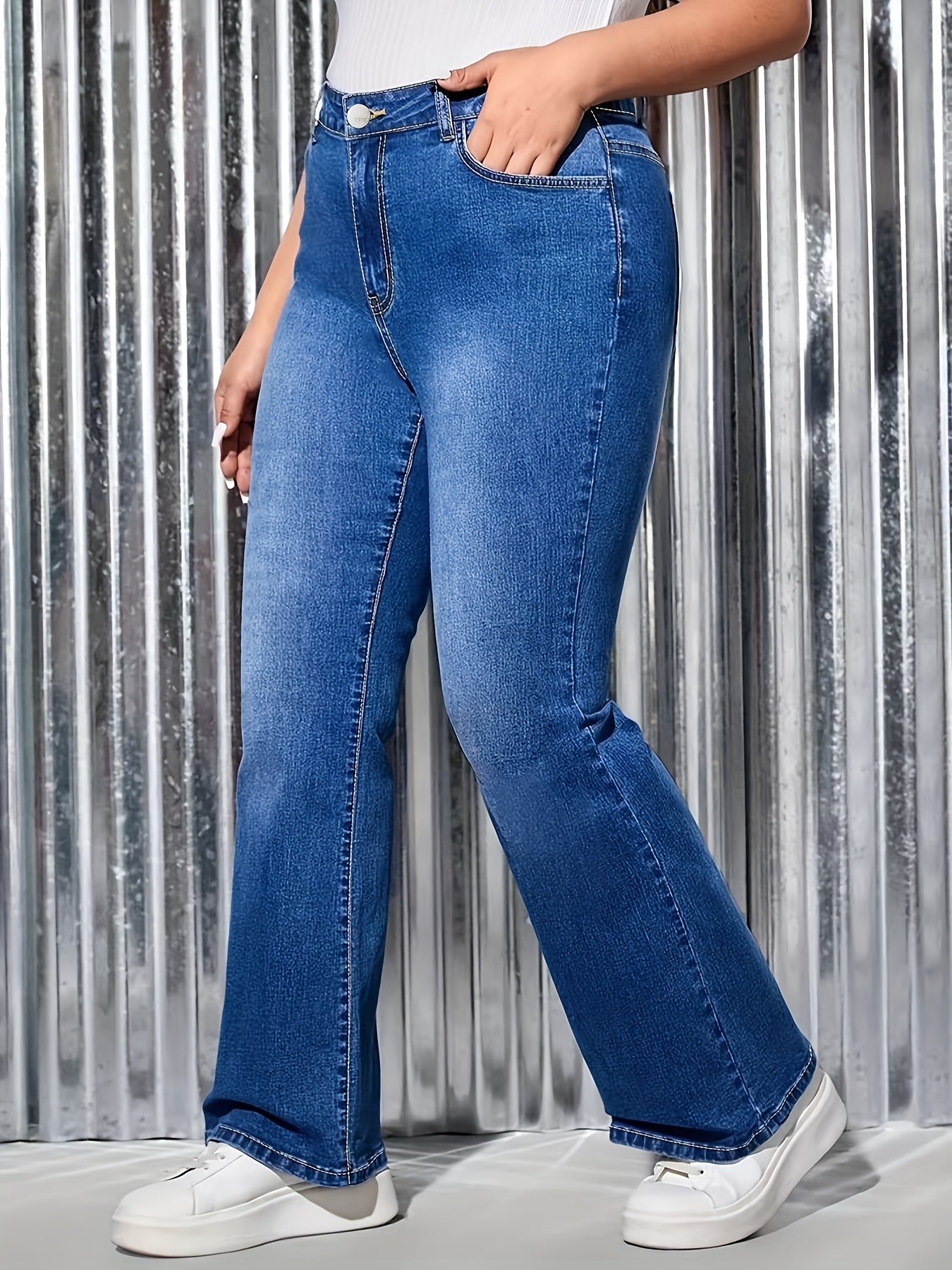 Plus Size Women High Waist Straight Leg Jeans Casual Denim Pants Solid Color Woven