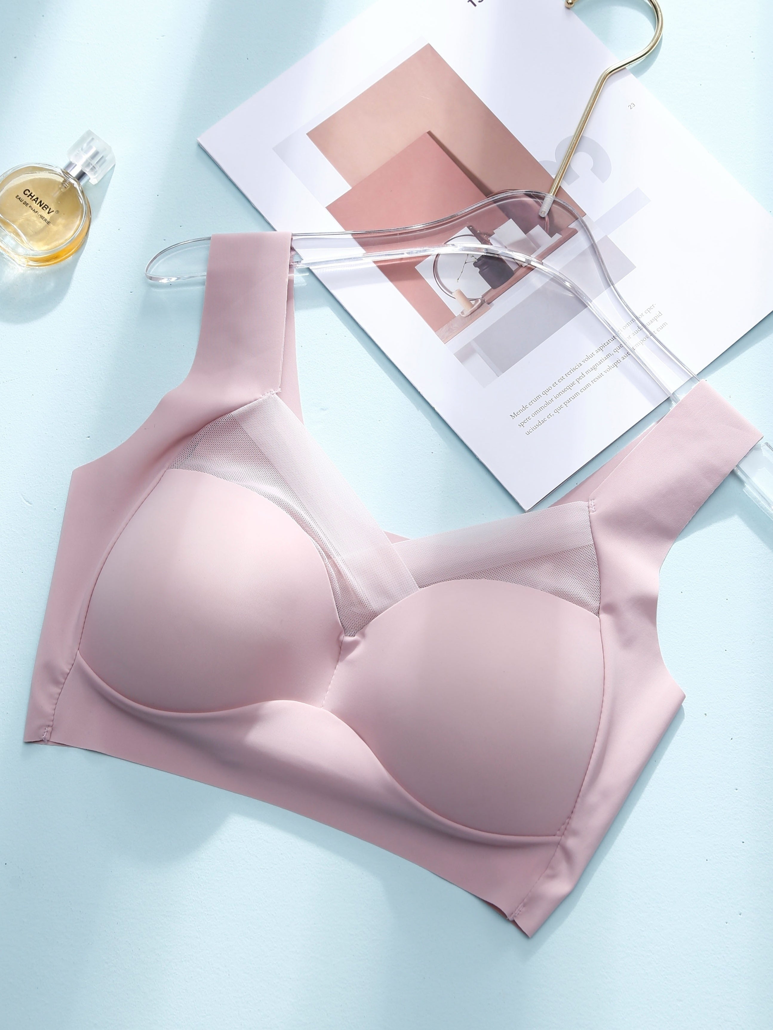 Women's Wireless Push Up Bra High Contrast Comfortable Lingerie