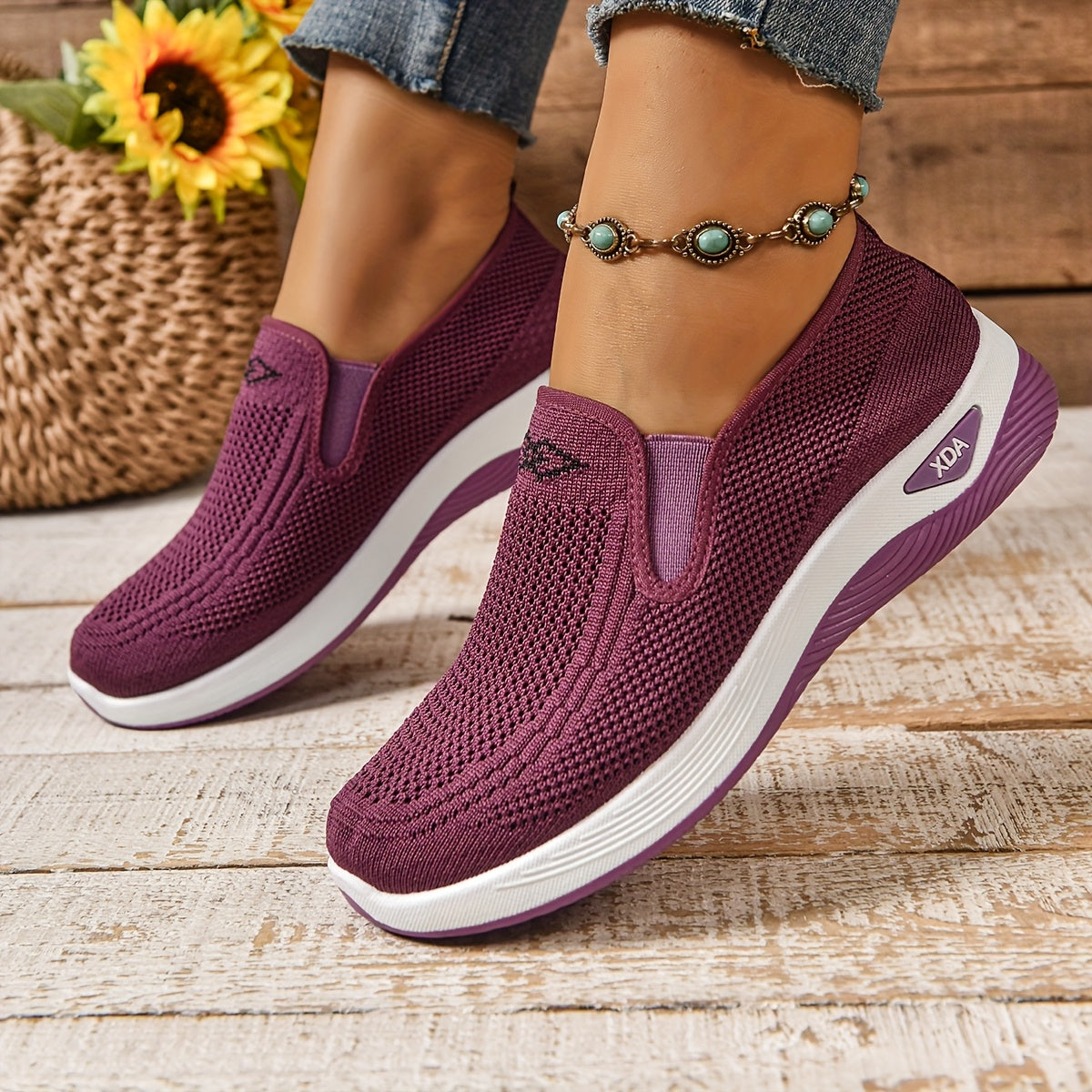 Women’s Casual Sneakers Low Top Slip-On Solid Color Fabric Rubber Sole