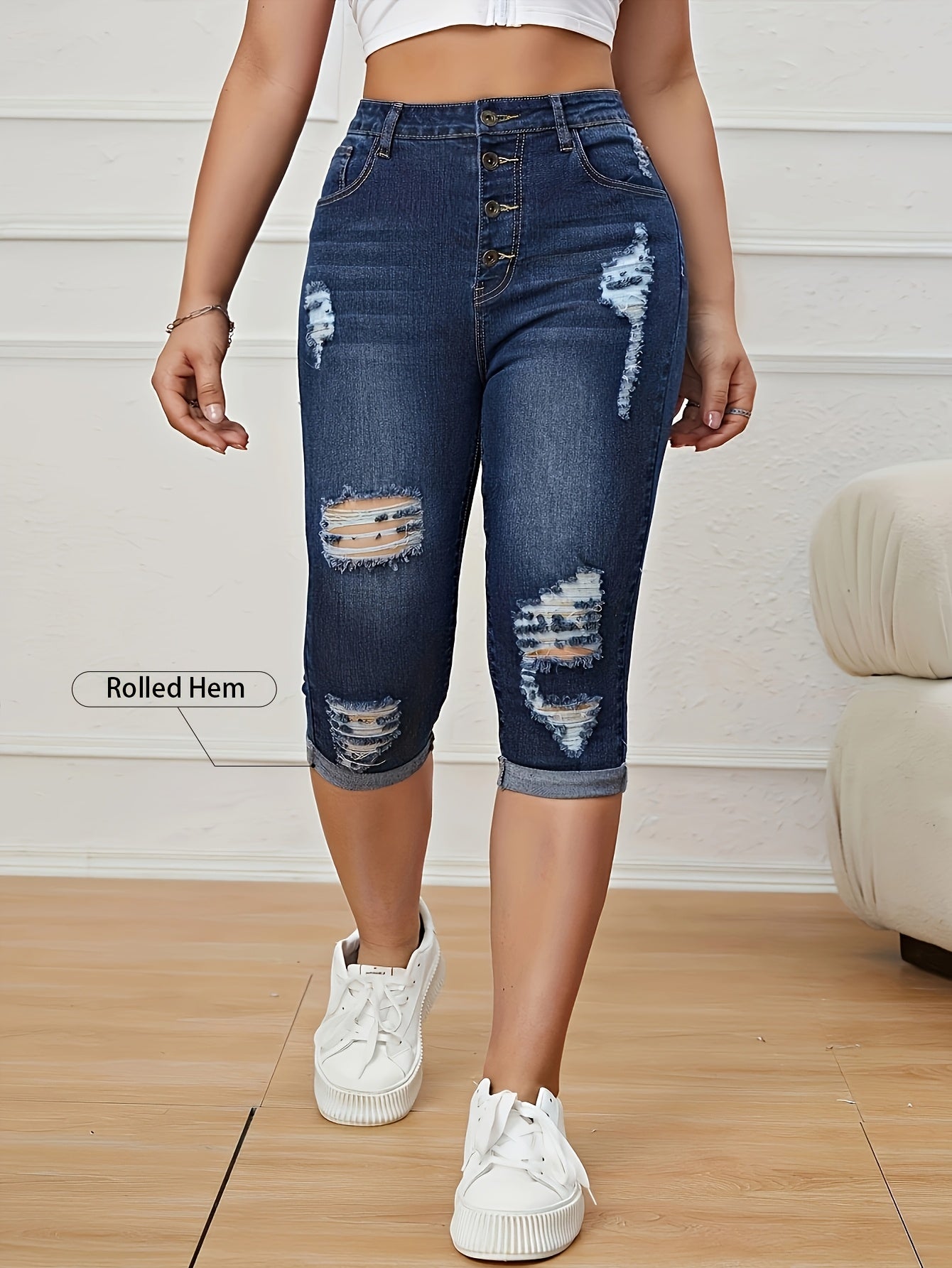 Pantalones capri de mezclilla de tiro alto con roturas y dobladillo enrollado para mujer talla plus
