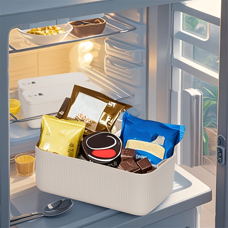 Qizil/bez/ko'k rangda, mustahkam PP materialidan tayyorlangan, telefon, dori-darmon va oziq-ovqatni xavfsiz tashkil etish uchun ideal bo'lgan ixcham qulflanadigan saqlash qutisi. Uyda, ofisda va sayohatda mukammal. O'lchovlar: 23.88x13.97x9.65 sm.