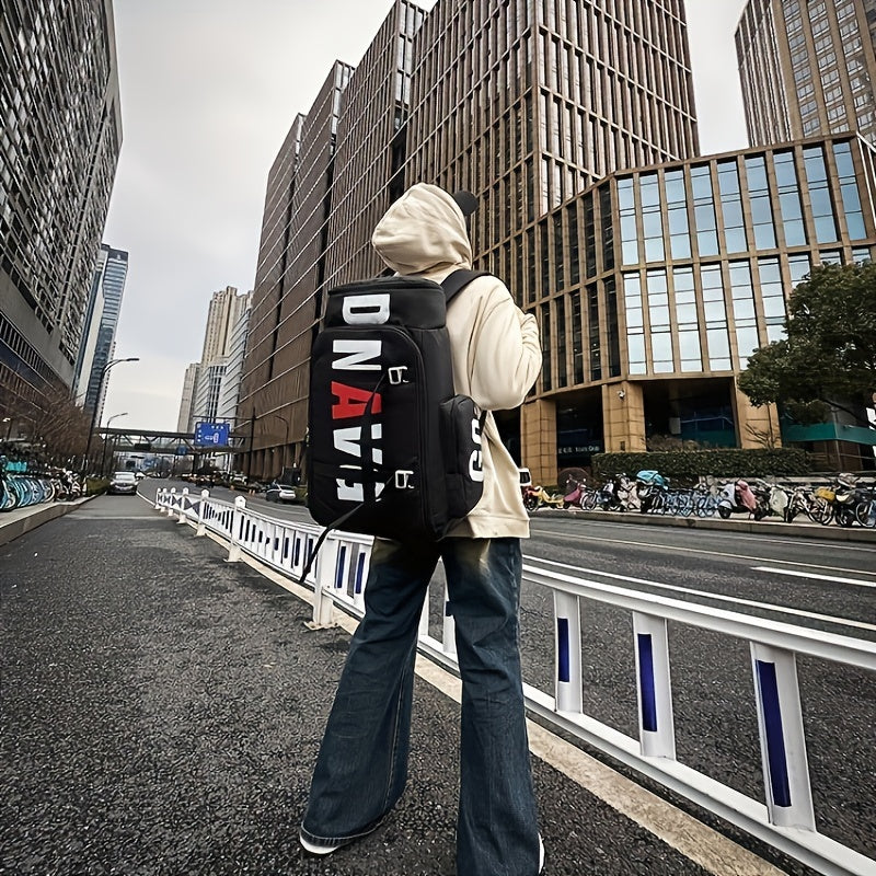 Скейтборд, лыжи, фитнес и дорожная сумка с отдельными влажными и сухими отделениями и большим объемом хранения.