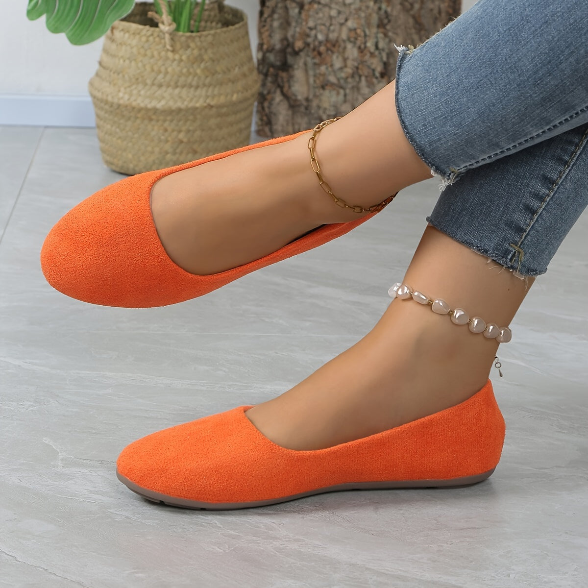 Women's Solid Color Minimalist Flats Lightweight Slip-On Walking Shoes