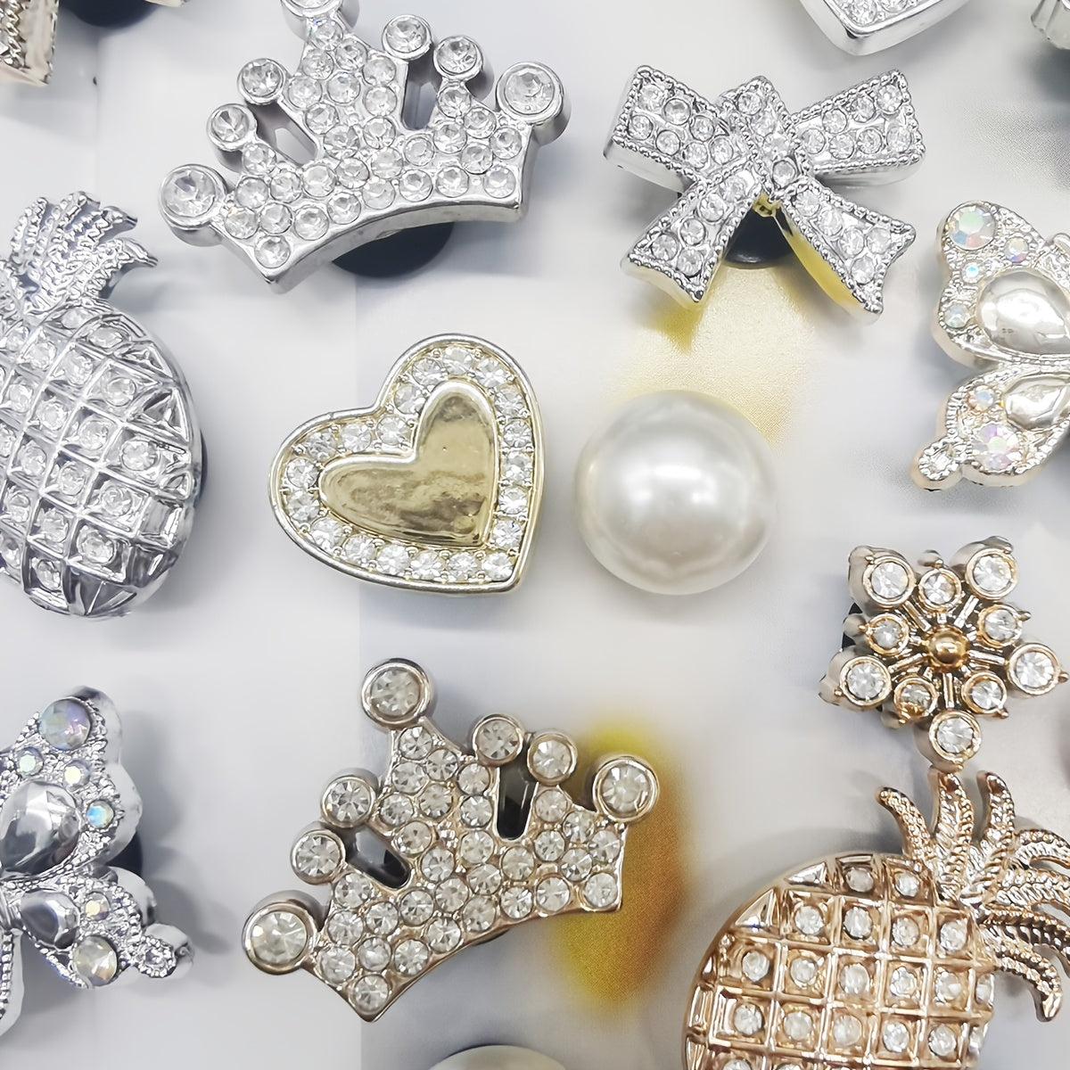 Women Shoe Charms 16pcs Rhinestone Pineapple Bow Snowflake Bead Decor