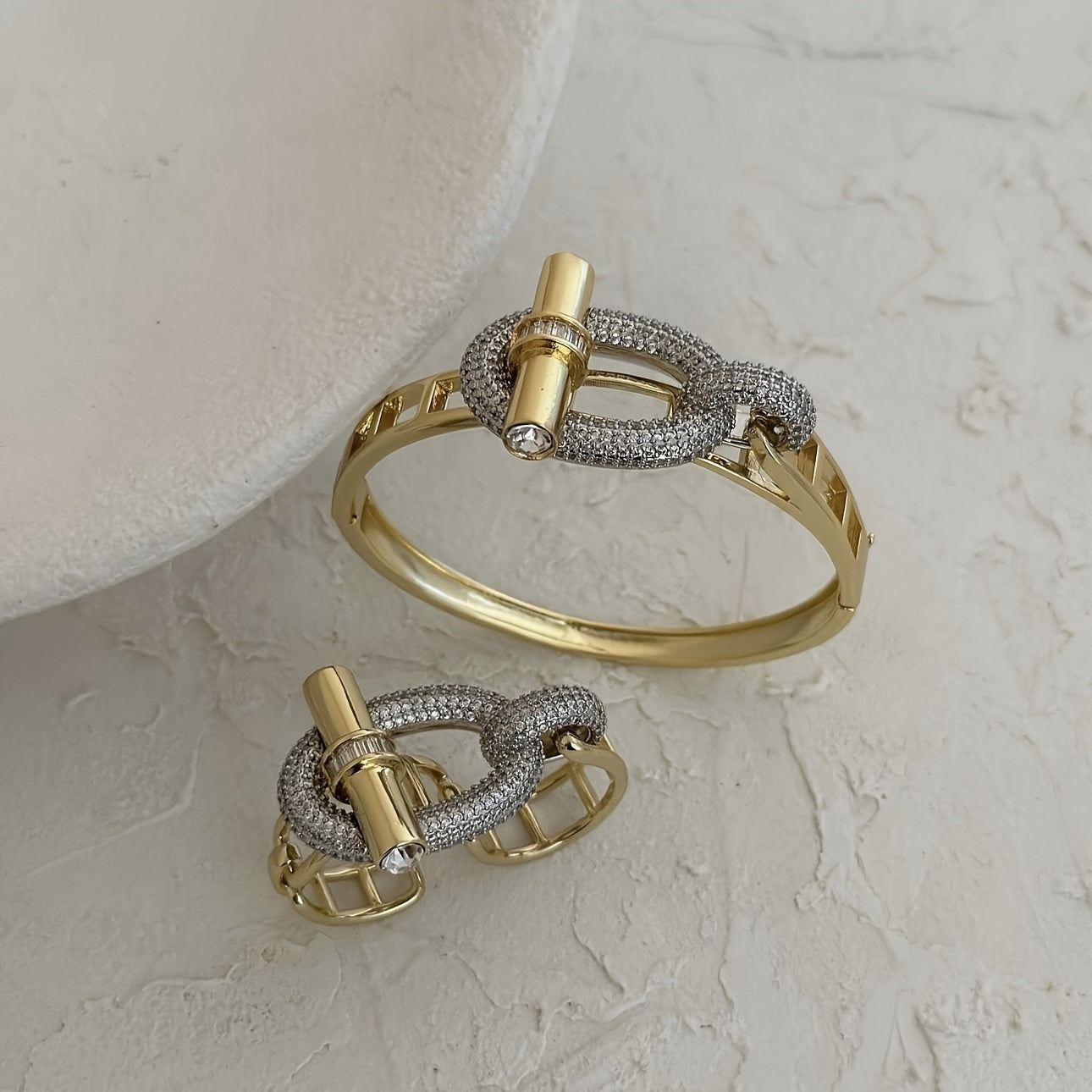 Women's Vintage Style Bangle Stainless Steel with Cubic Zirconia Gold Plated