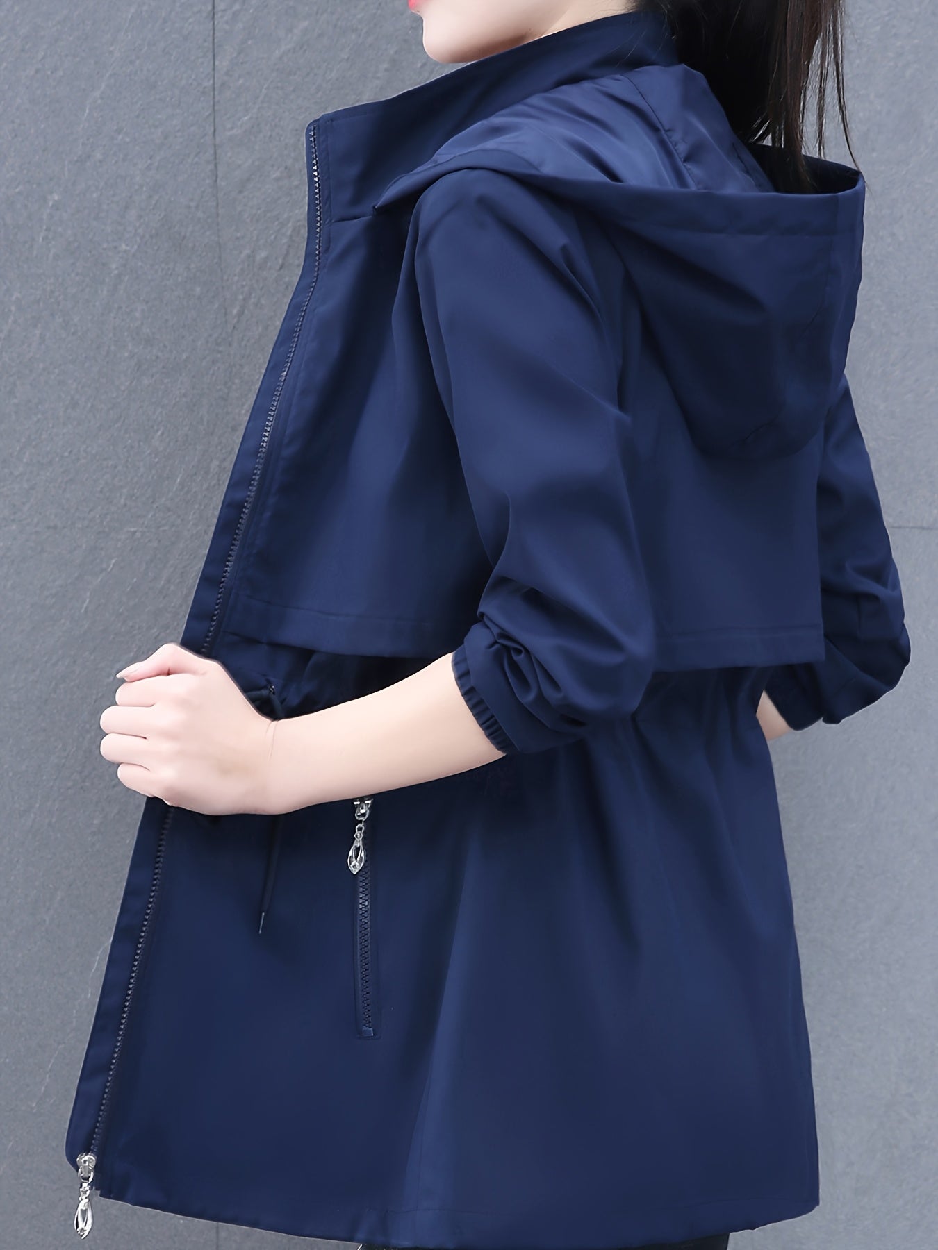 Women's Zip-Up Windbreaker Hoodie Jacket with Drawstring Waist and Slant Pockets for Spring and Fall