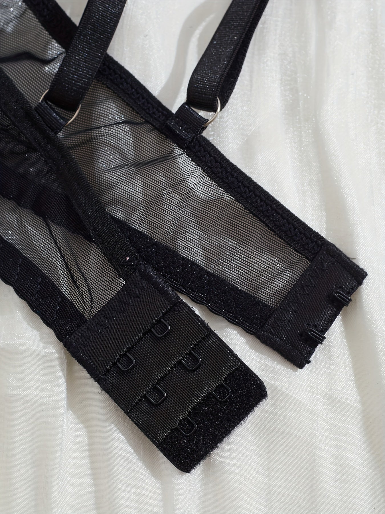 Women's Lace Bra and Panty Set with Floral Embroidery and Knitted Fabric