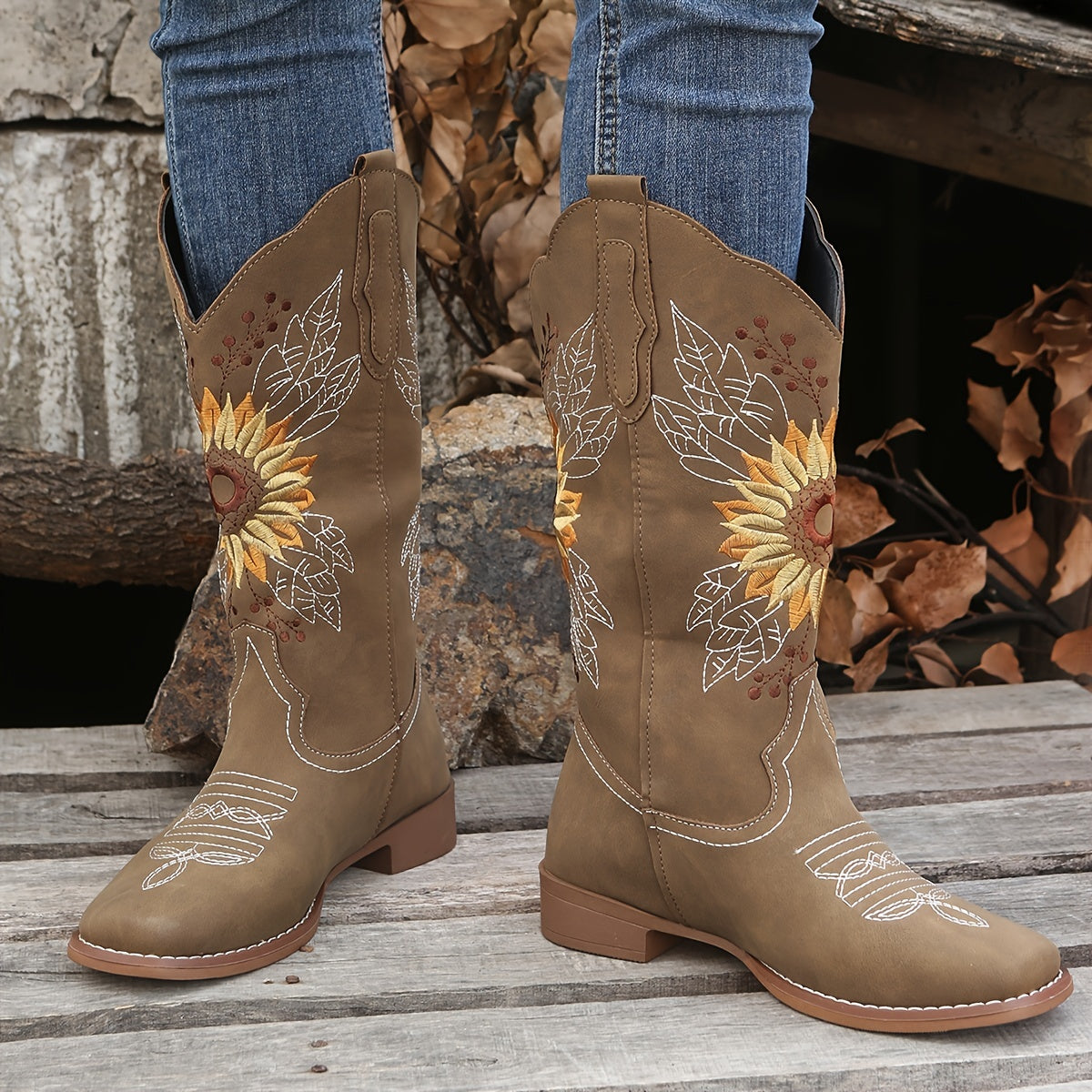 Women's Faux Leather Embroidered Mid Calf Western Boots