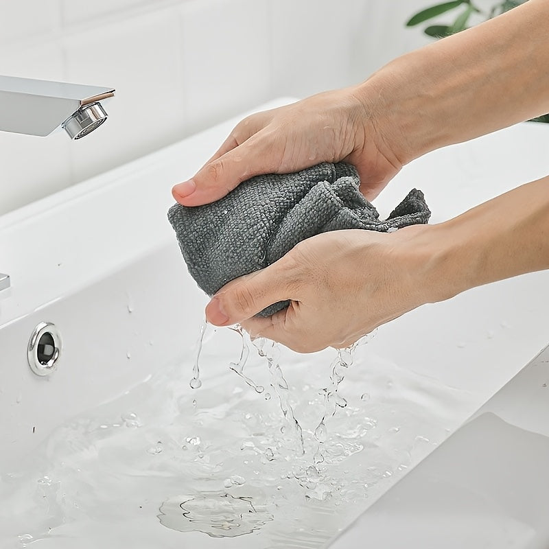 Qayta ishlatiladigan mato bilan kengaytiriladigan mikrofiber bo'shliq cho'tkasi, mebel va ventlarni tozalash uchun