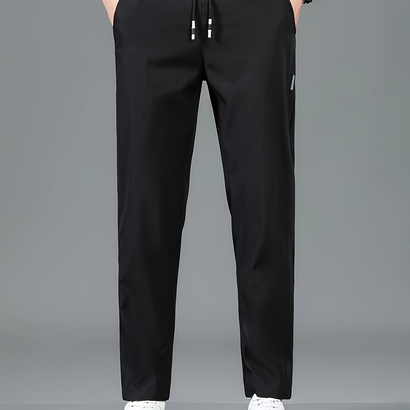 Erkaklar uchun tasodifiy shimlar to'rt rangda