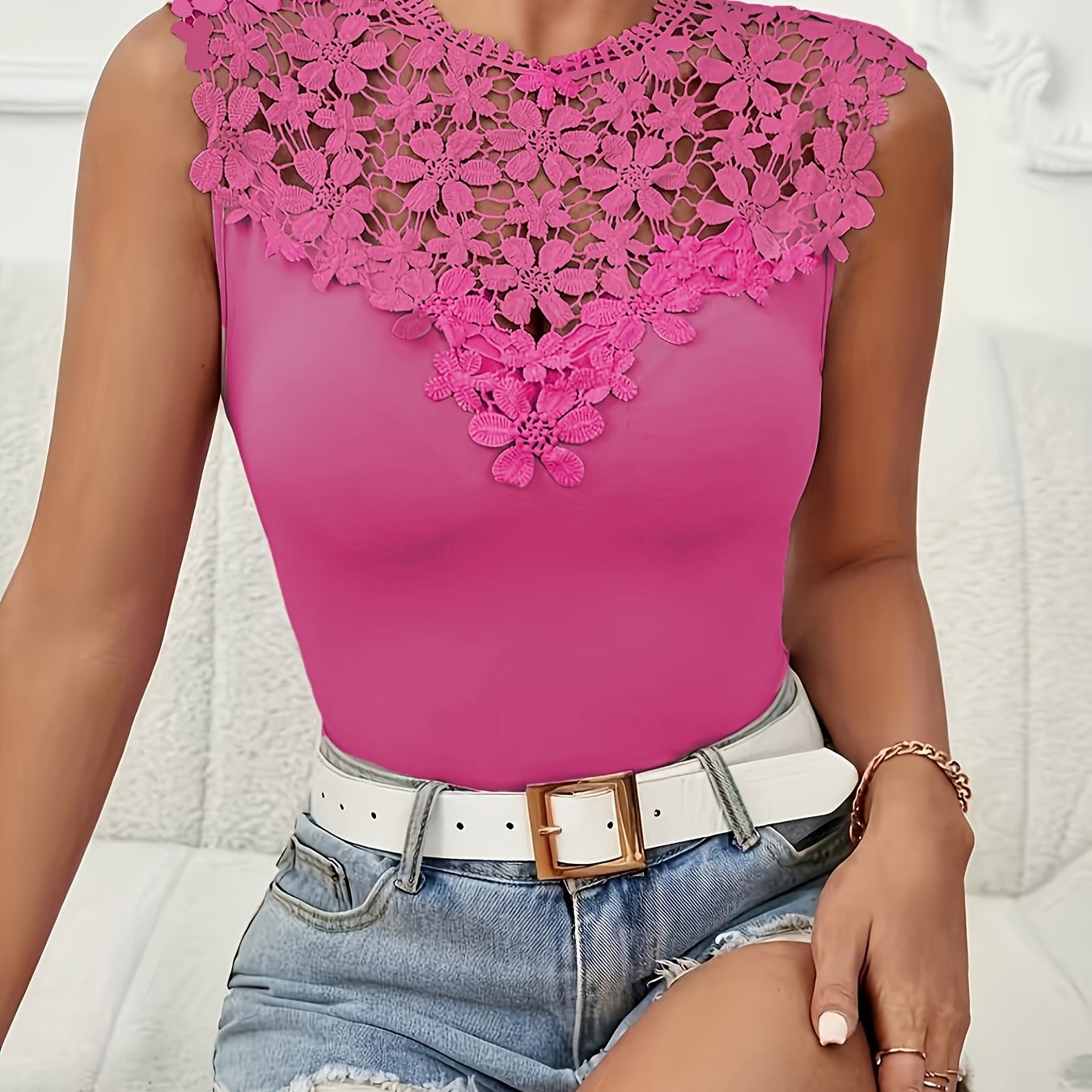 Top sin mangas de verano con encaje floral para mujer talla grande, con aplicación, cuello redondo, ajuste medio