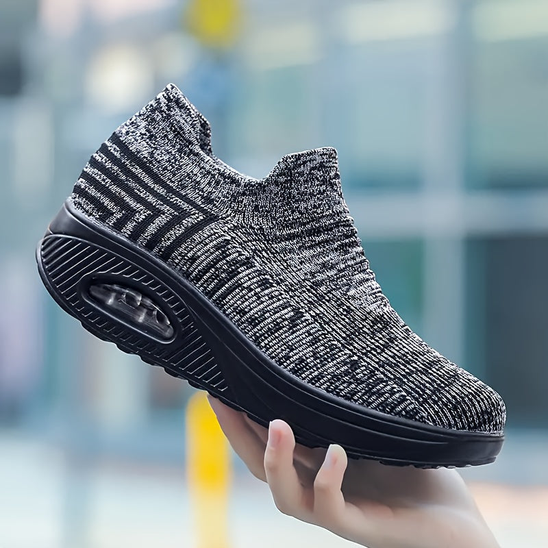 ayollar uchun nafas oluvchi to'qilgan slip-on sport poyafzallari yurish uchun tashqarida sport