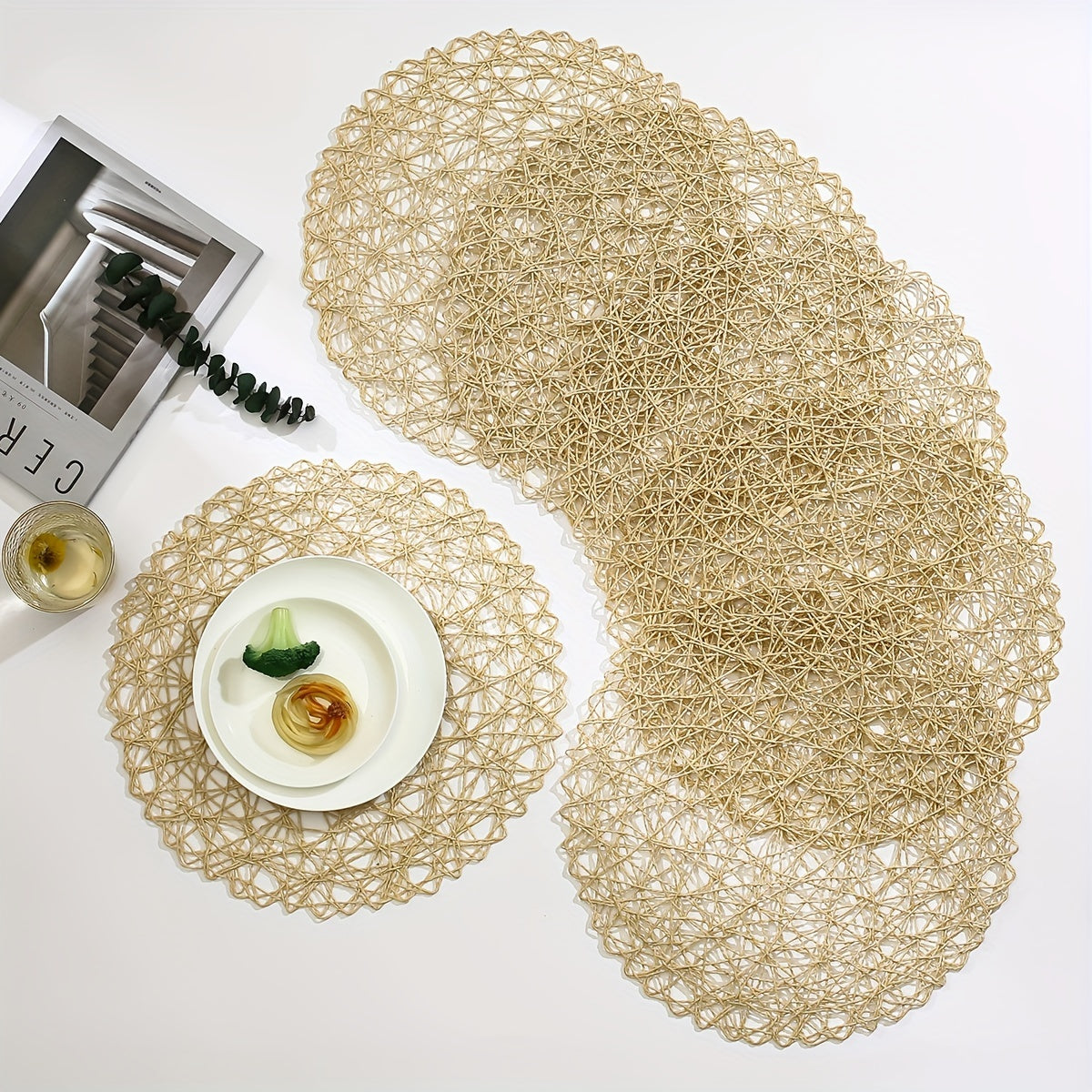 Woven Round Placemats Set of 6 Non-slip Heat-resistant Modern Minimalist Dining Table Decor