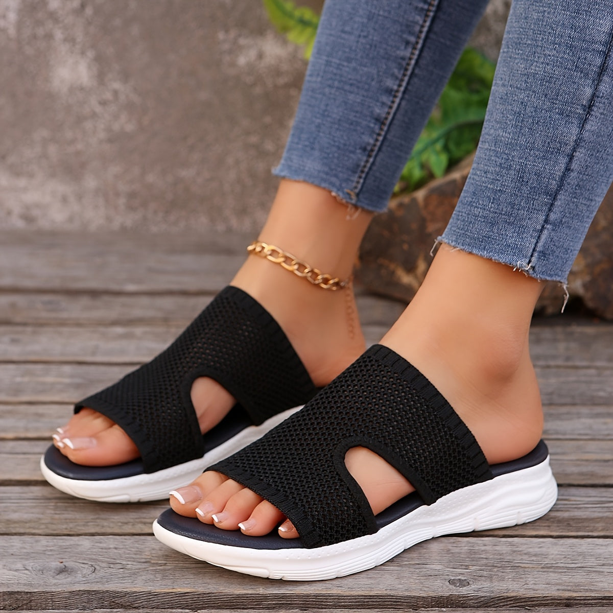 Women's Summer Slip-On Slippers Comfortable Beach Casual Shoes