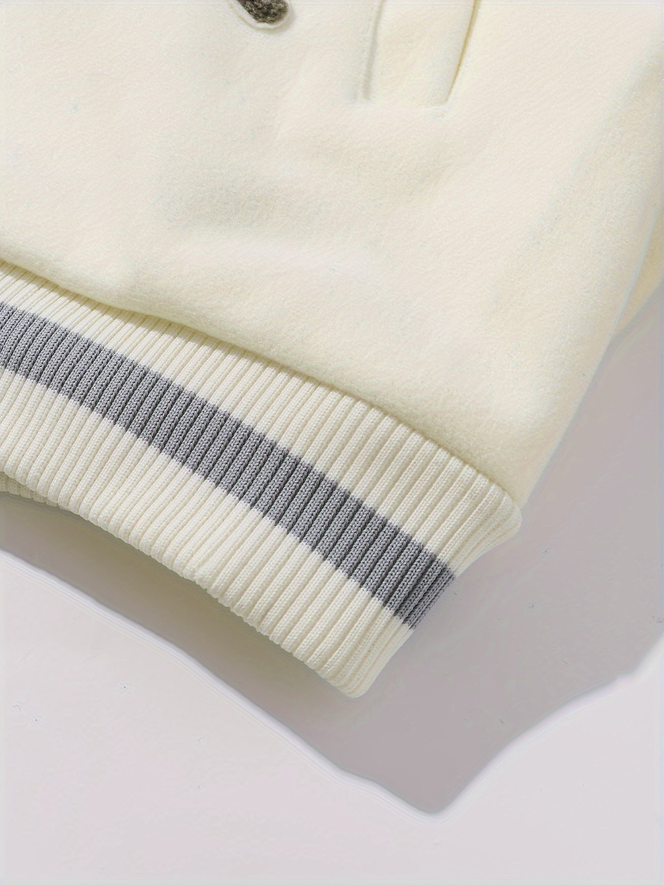 Men's Striped Loose Fit Jacket with Embroidery Pockets Lapel for Fall Winter Outdoor Wear