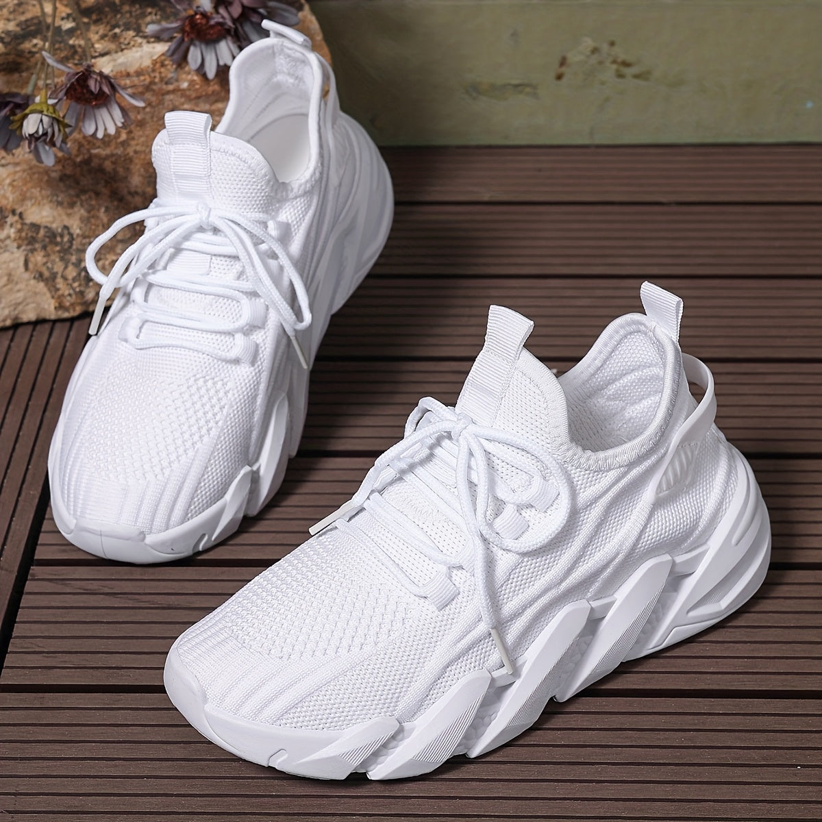 Ayollar uchun nafas oladigan, engil, pushti rangli trikotaj sport poyafzallari, pastki qismi, kundalik yurish va yugurish uchun mos