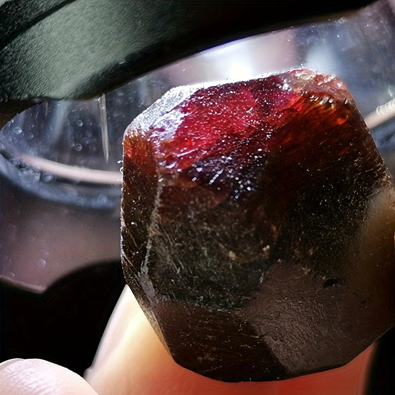 Muestra de piedra de granate crudo para meditación de chakra y equilibrio energético