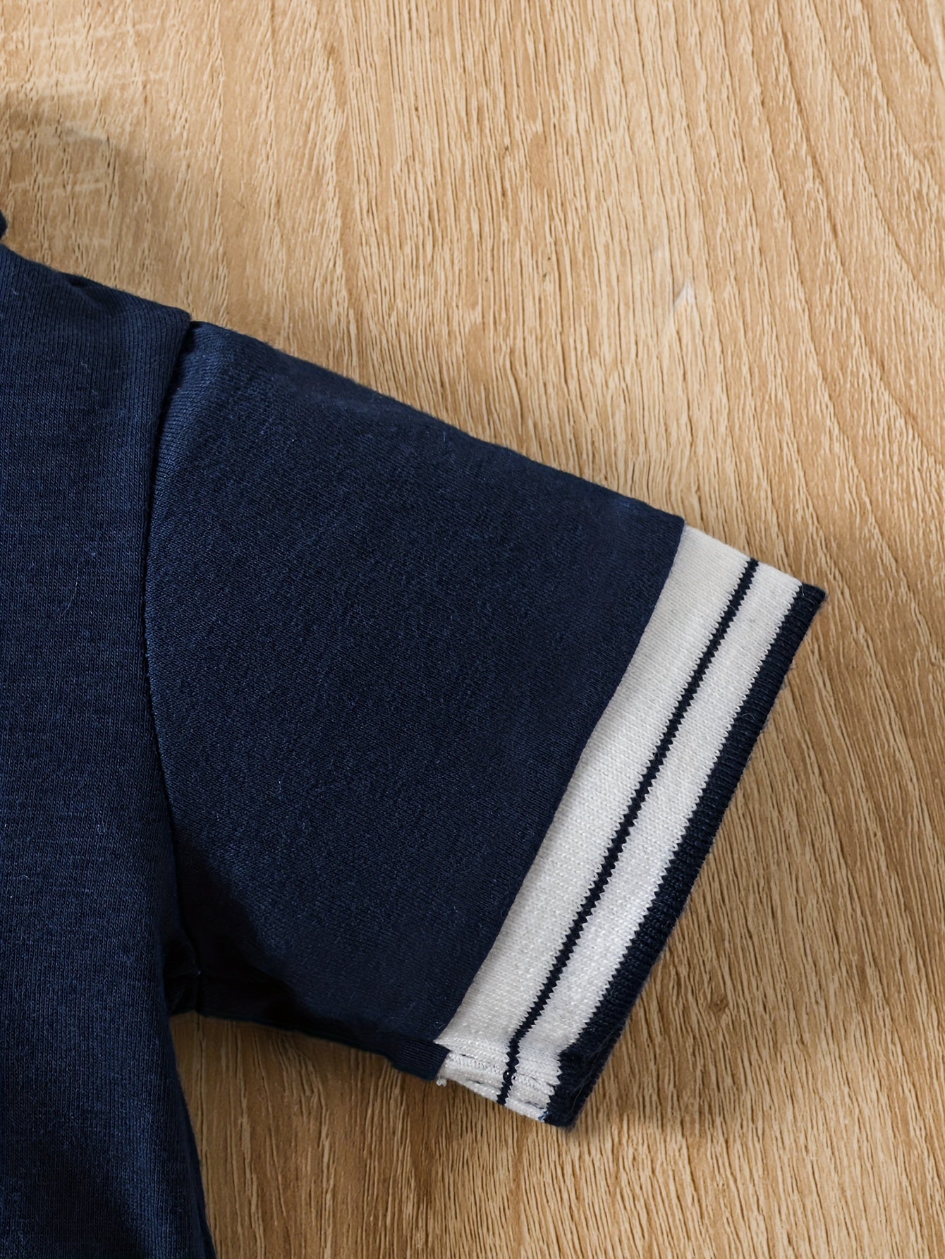 Baby Girls and Boys Summer Cotton Short Sleeve One-Piece and Crawler Suit with Half-Open Chest