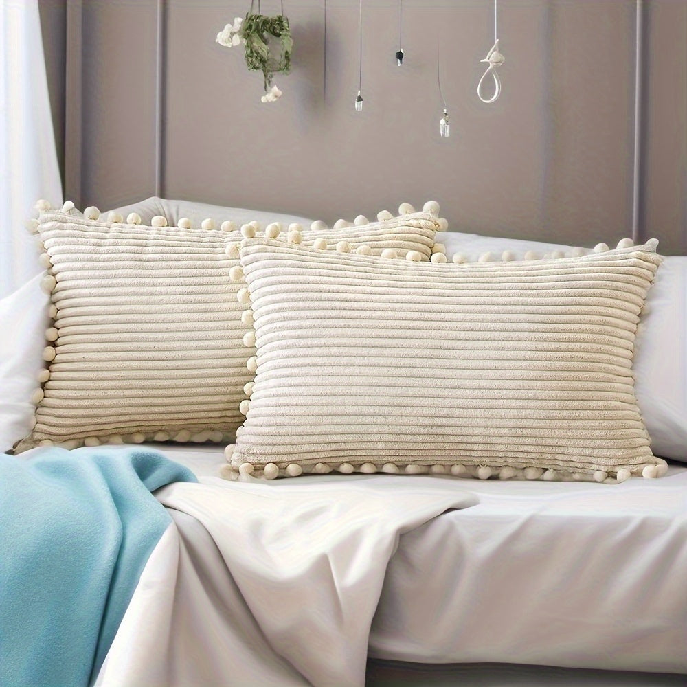 2 чехла для подушек из вельвета с меховыми шариками, идеально подходят для декора гостиной или спальни (подушки не включены).