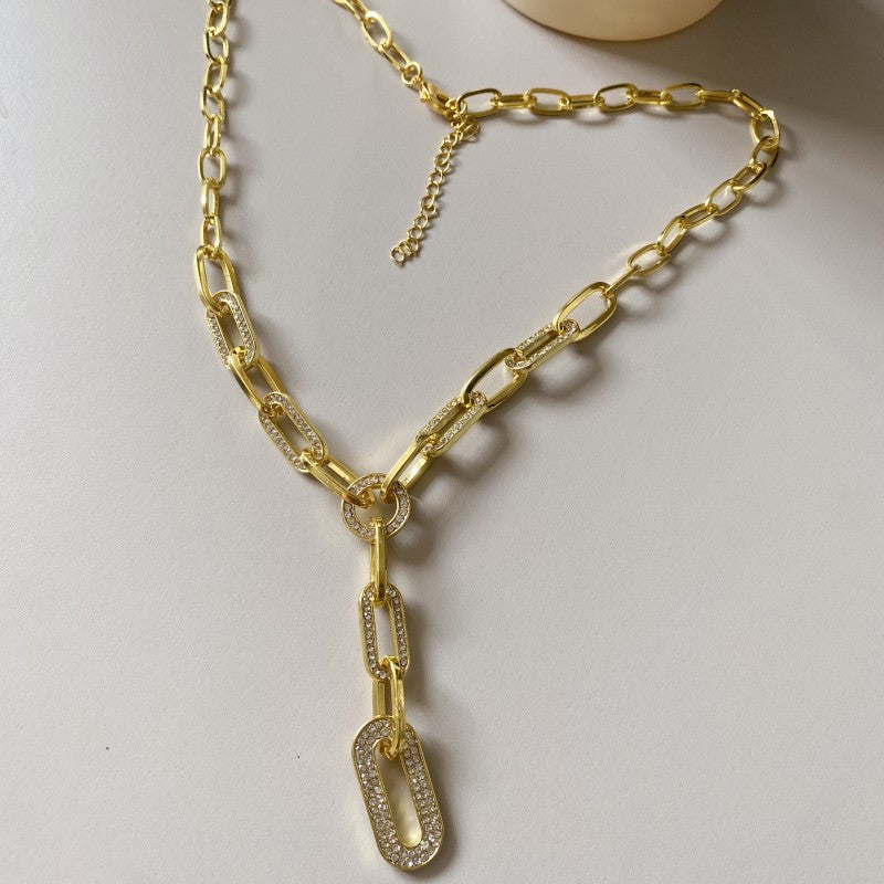 Women’s Y-Shaped Chain Necklace with Cubic Zirconia Geometric Pendant for Daily and Party Wear