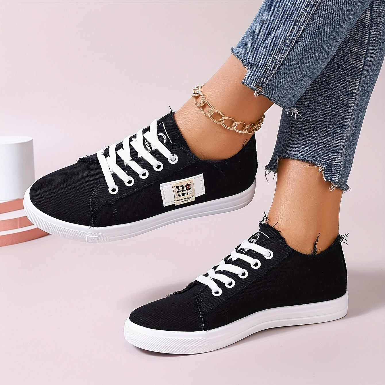 Women's Casual Sneakers Breathable Fabric All-Season Comfort