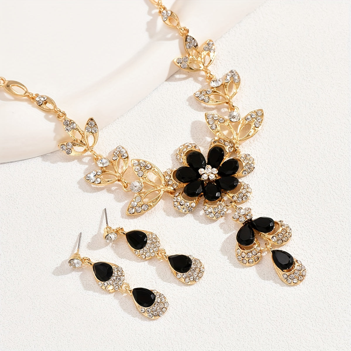 Boho Gold Plated Jewelry Set with Flower Earrings and Necklace for Women