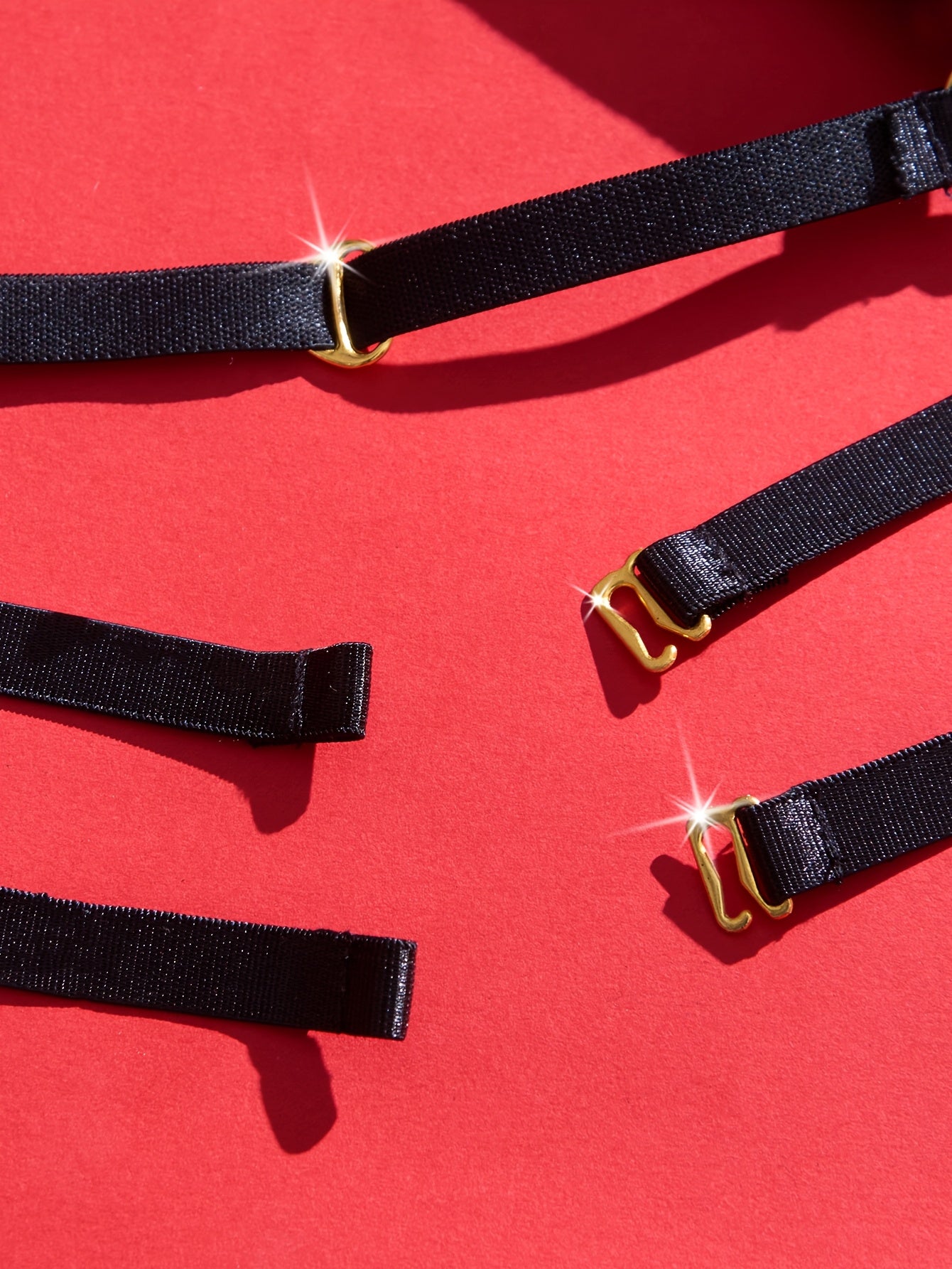 Women's Valentine's Day Lingerie Set with Gold Chain Bra and Heart Thong