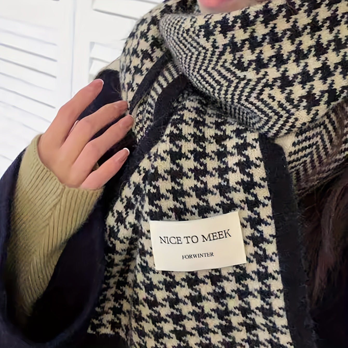 Women's Houndstooth Knit Scarf Warm Windproof Casual Accessory