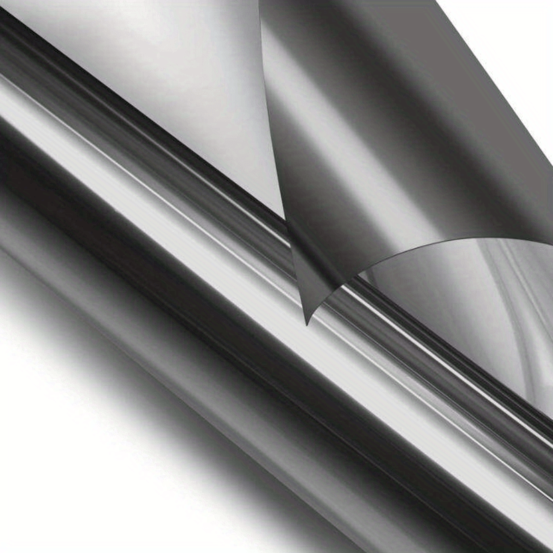 Зеркальная пленка для окон, обеспечивающая приватность, блокирующая солнечные лучи, контролирующая тепло и предлагающая защиту от УФ-излучения. Идеально подходит для использования в домах и офисах.