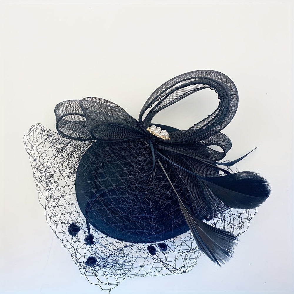 Ayollar uchun vintage qushqo‘nmas va tarmoq shlyapa bilan bezatilgan gullar va kichik shlyapa aksessuari bilan bosh band