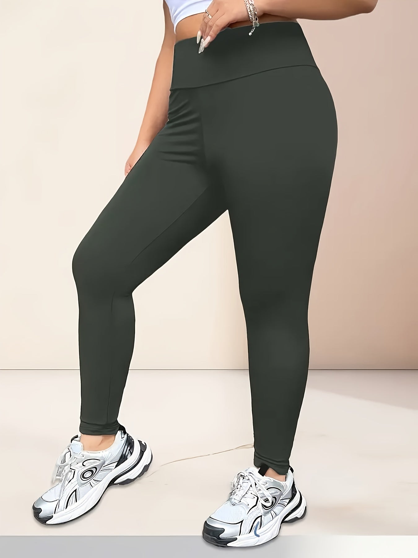 Women's Plus Size Fleece-Lined Skinny Pants Cropped Polyester Knit Winter Black