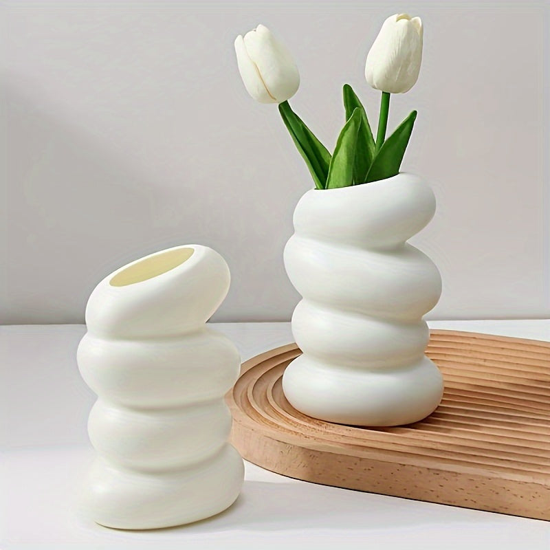 Minimalist Plastic Vase with Nordic Style, Cylinder Shape for Home Decor