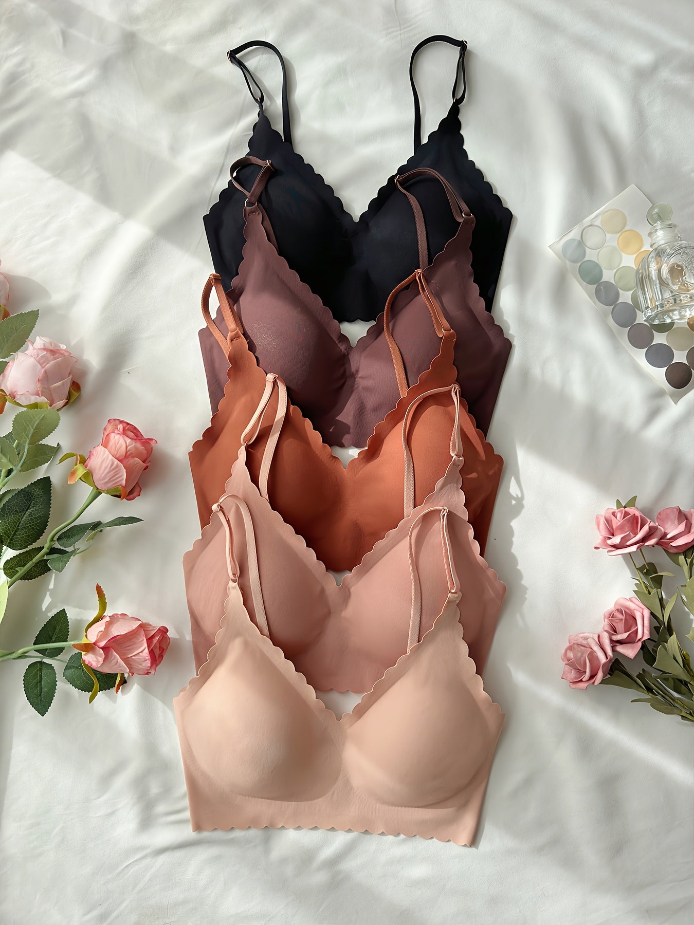 Ayollar uchun 5 ta paketli suyuqsiz nude bralette to'plami, nafas oladigan tikuvli mato, olib tashlanadigan padlar, o'rtacha qo'llab-quvvatlash