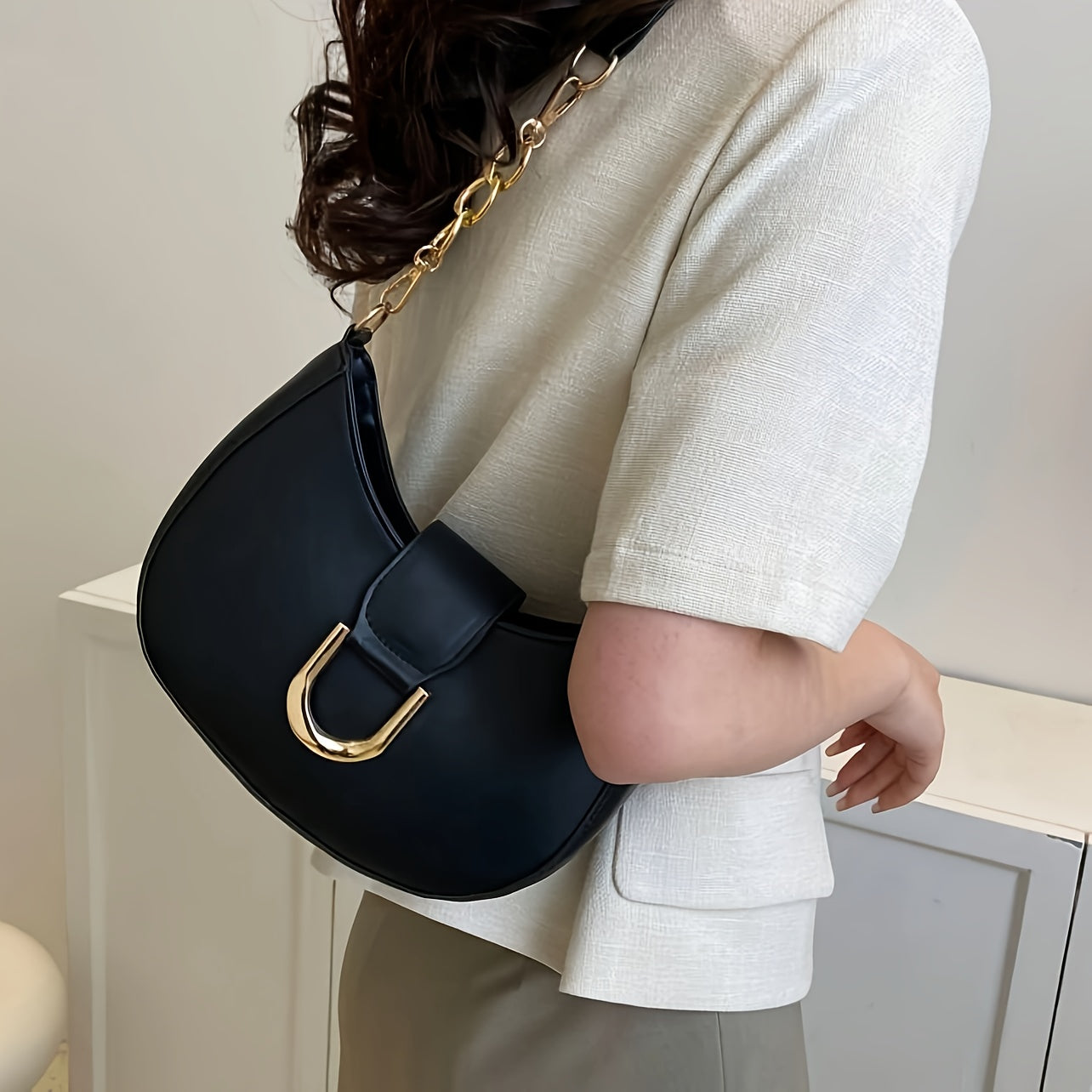 Women's Crescent Shoulder Bag with Gold Hardware Solid Color PU Crossbody Bag