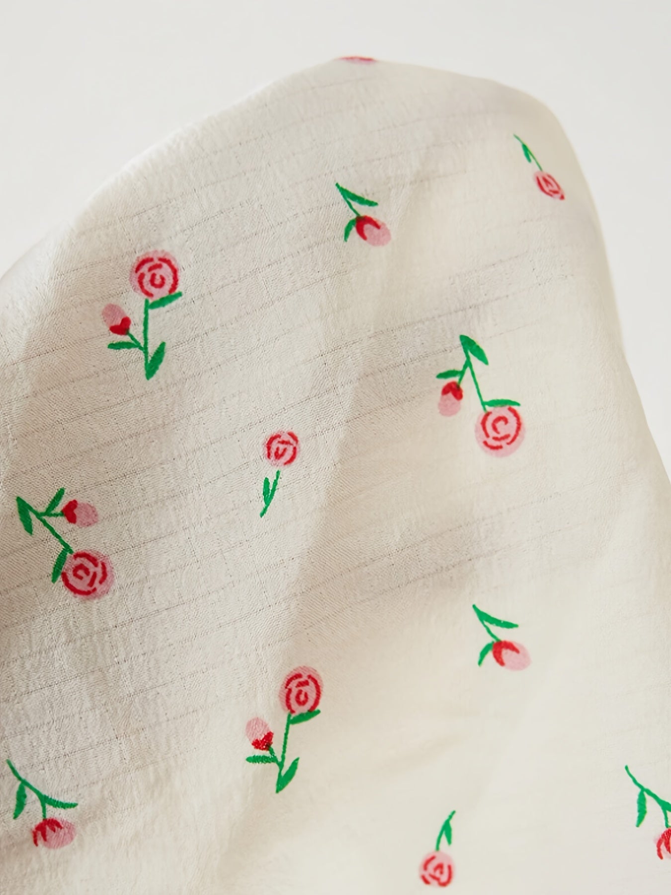 Women's Floral Print Two-Piece Set With Ruffle Hem Short Sleeve Top and Elastic Pants