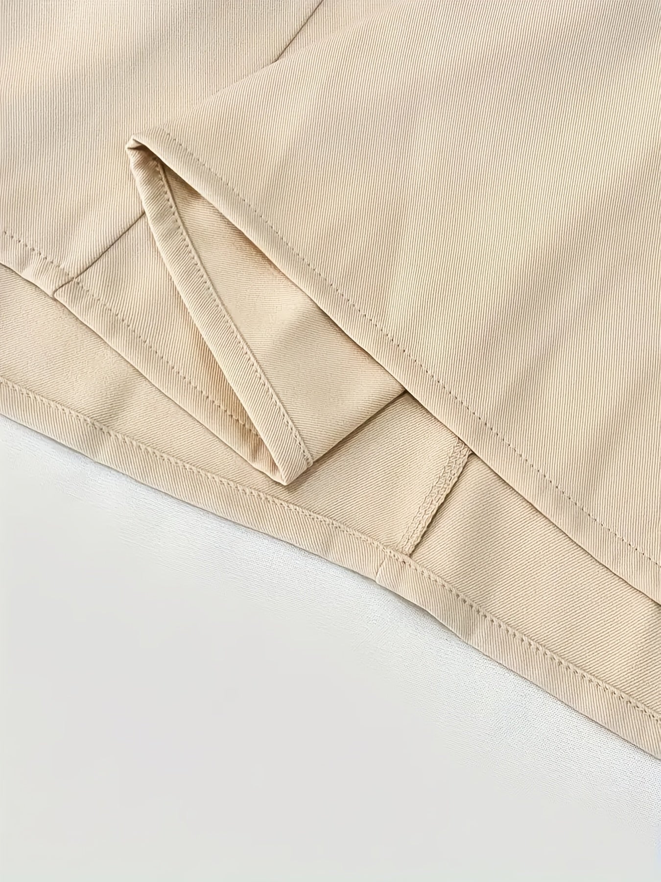 Falda acampanada para mujer de talla grande en beige con bolsillos por debajo de la rodilla para oficina casual