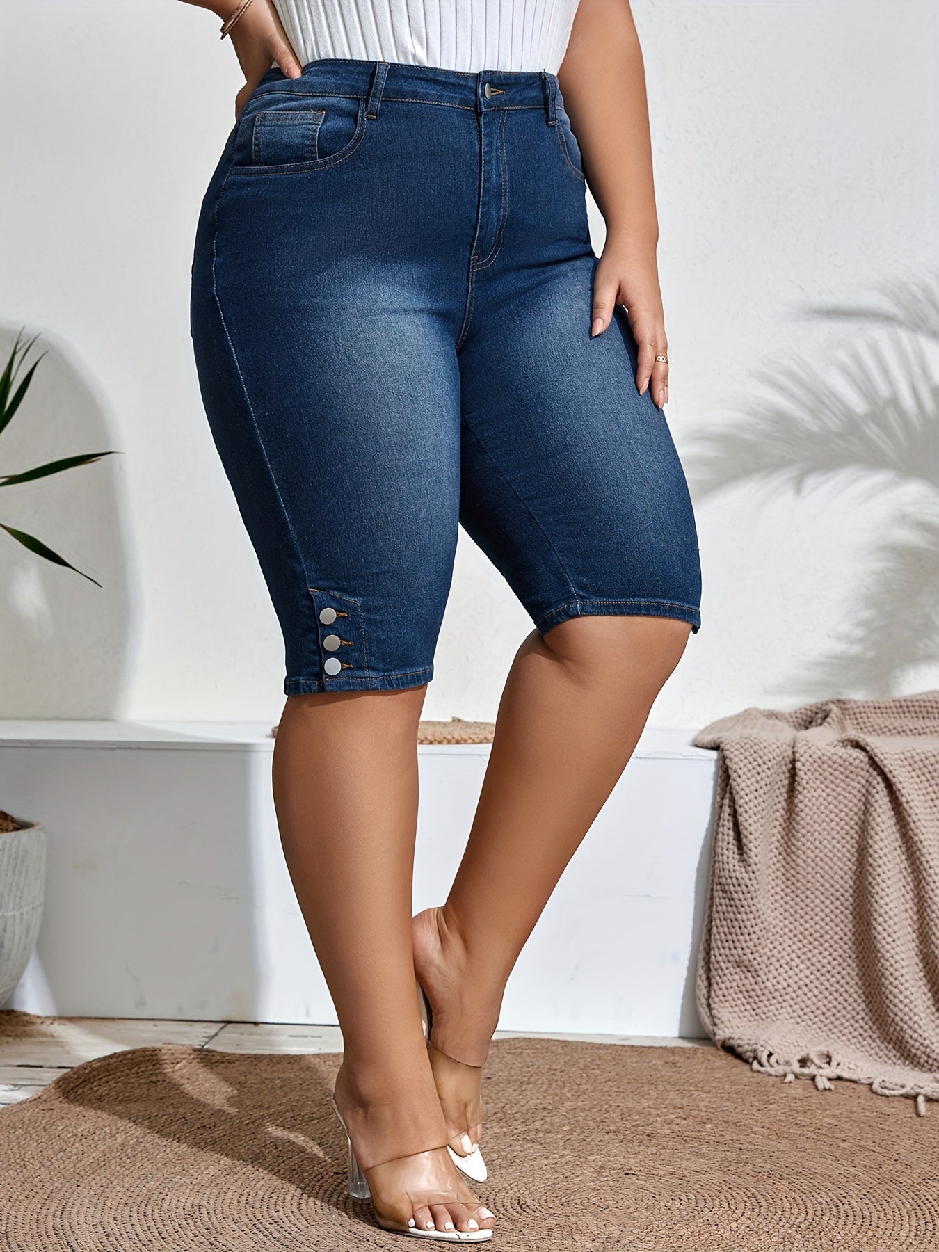 Women's Plus Size High Rise Stretch Blue Denim Capri Jeans