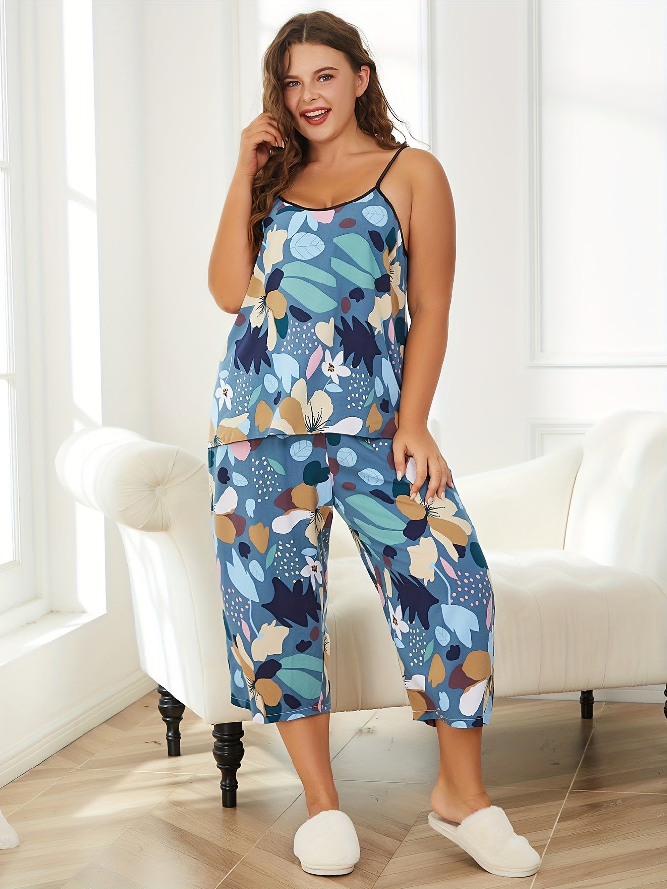 Plus Size Women's Pajama Set Floral Print Camisole and Capri Pants