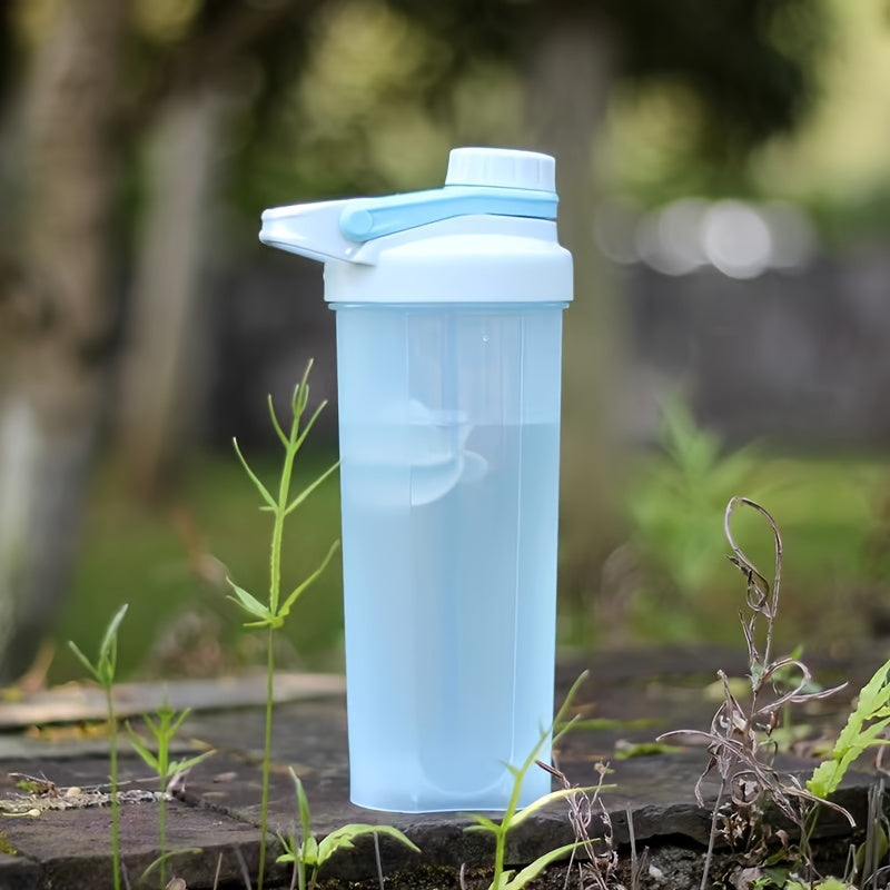 Leak Proof Protein Shaker Bottle 700ml BPA Free Portable Easy to Clean for Gym Fitness Sports