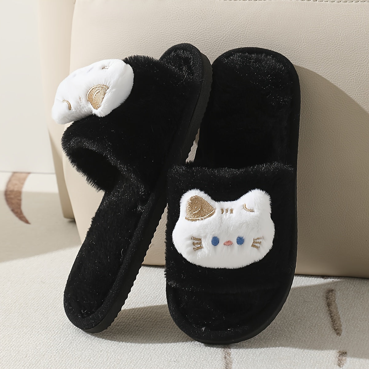 Women's Plush Slippers with Cute Cat Design Warm Non-Slip Indoor Footwear