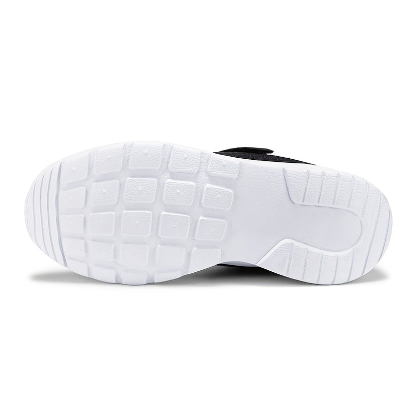 Boys Mesh Sneakers with Lightweight Platform Sole for Spring Outdoor Activities