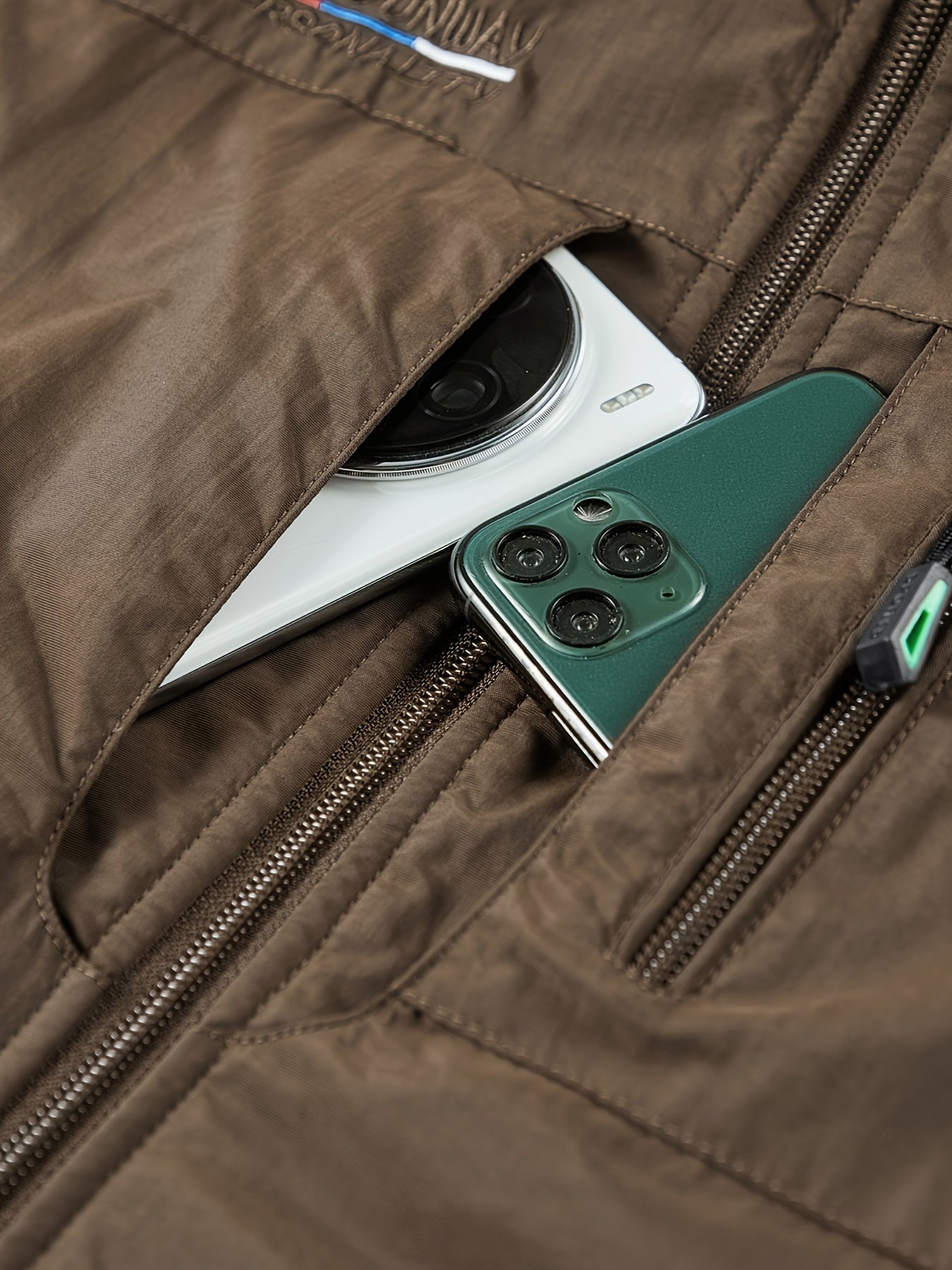 Men's Nylon Casual Zip Up Vest for Spring and Fall Outdoor Wear